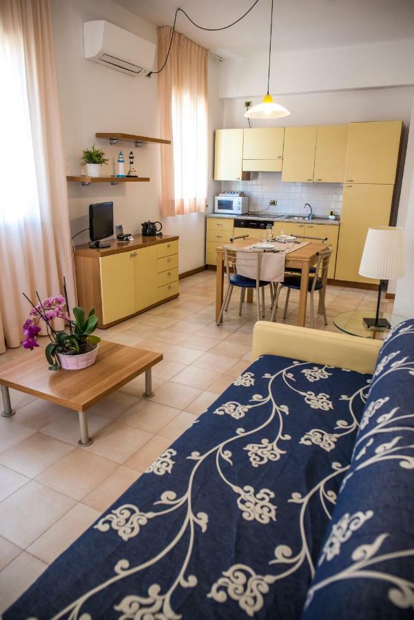Riviera Residence Marina di Pietrasanta Esterno foto